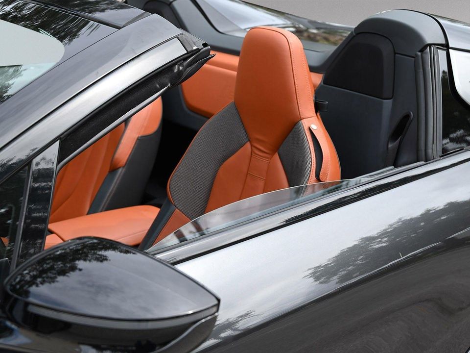 2019 BMW i8