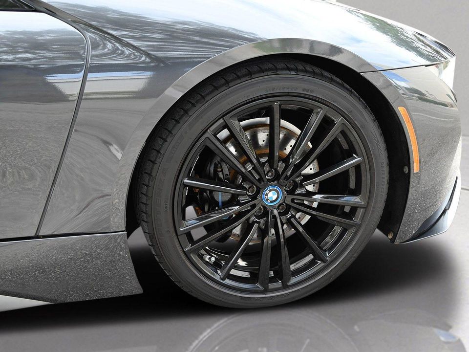 2019 BMW i8