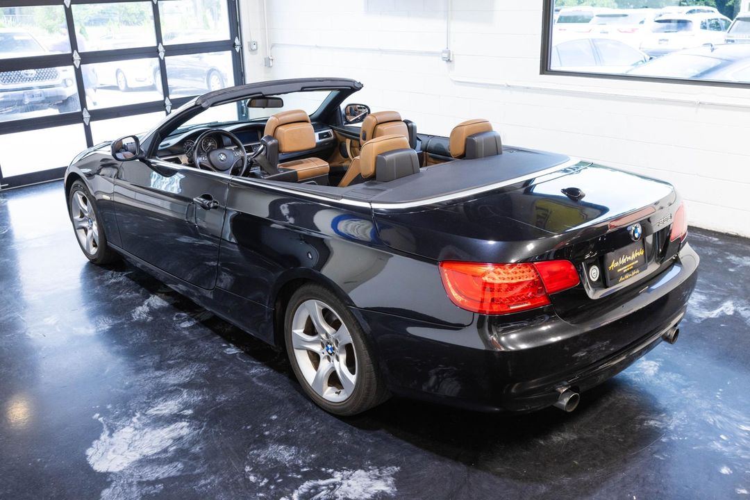 2011 BMW 3 Series