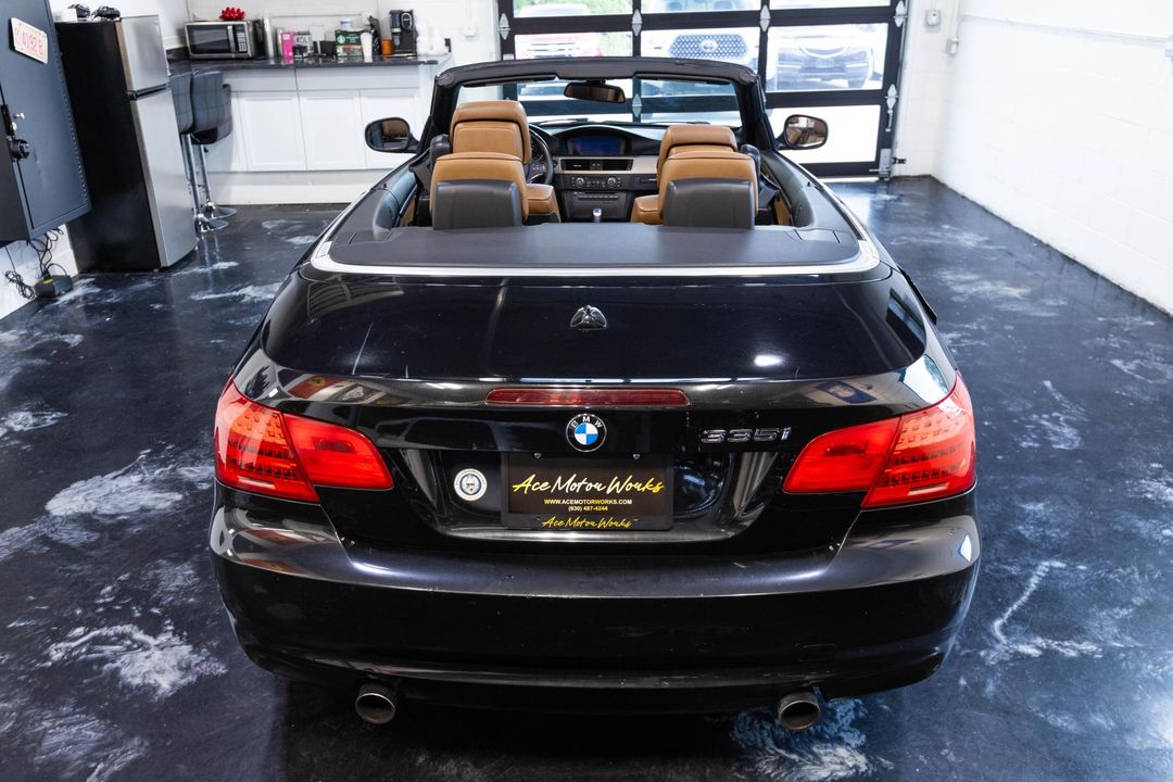 2011 BMW 3 Series
