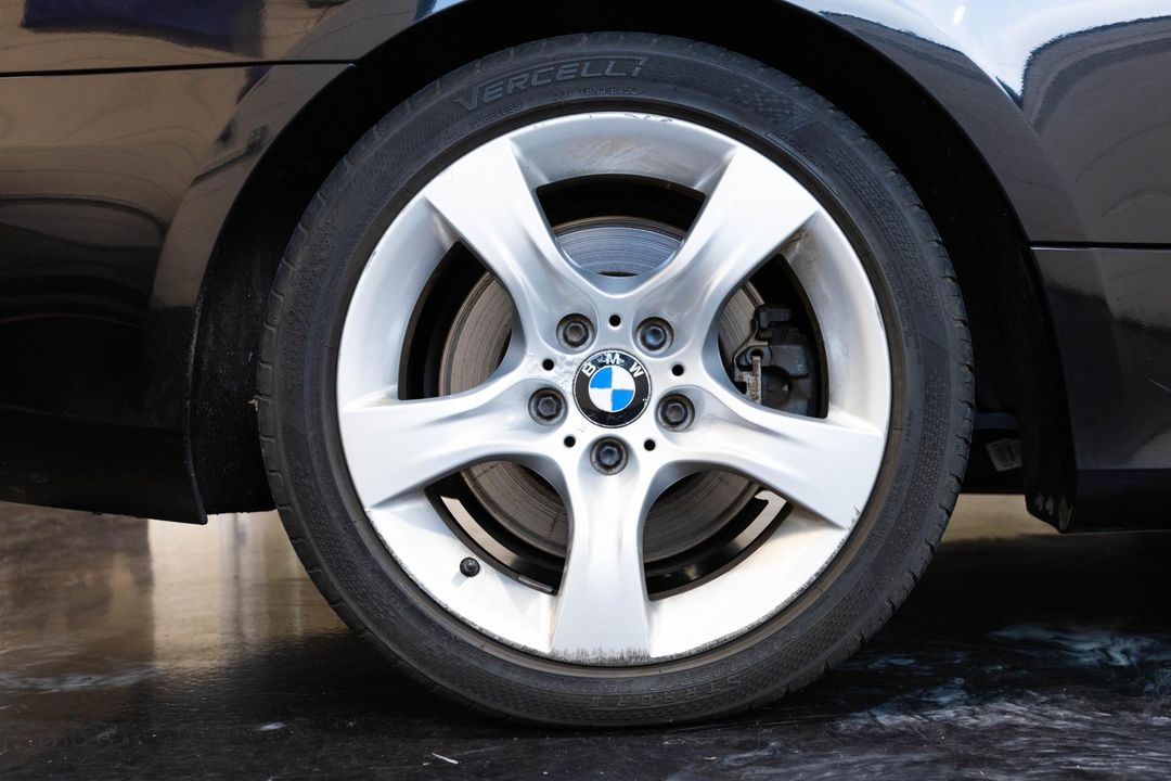 2011 BMW 3 Series