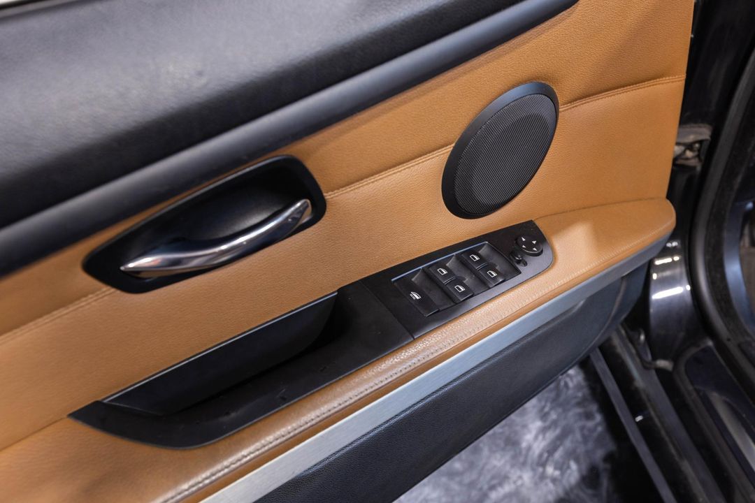 2011 BMW 3 Series