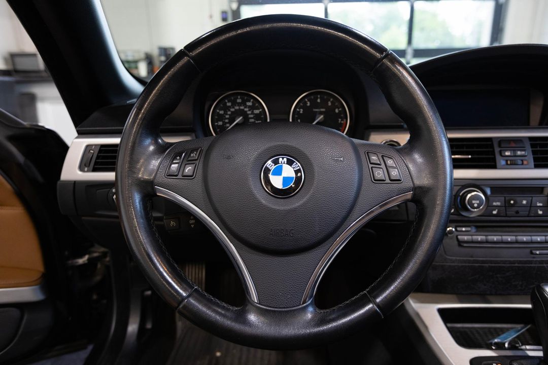 2011 BMW 3 Series
