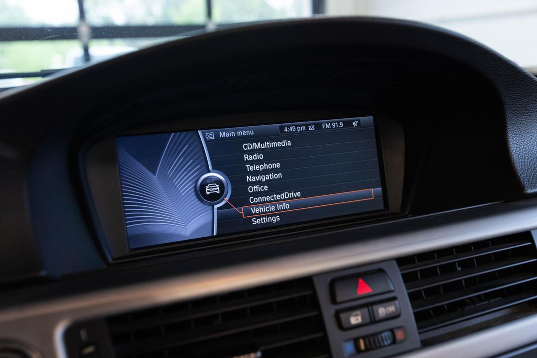 2011 BMW 3 Series