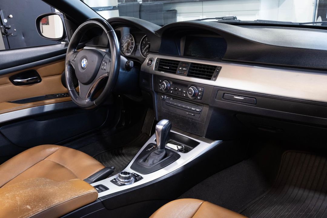 2011 BMW 3 Series