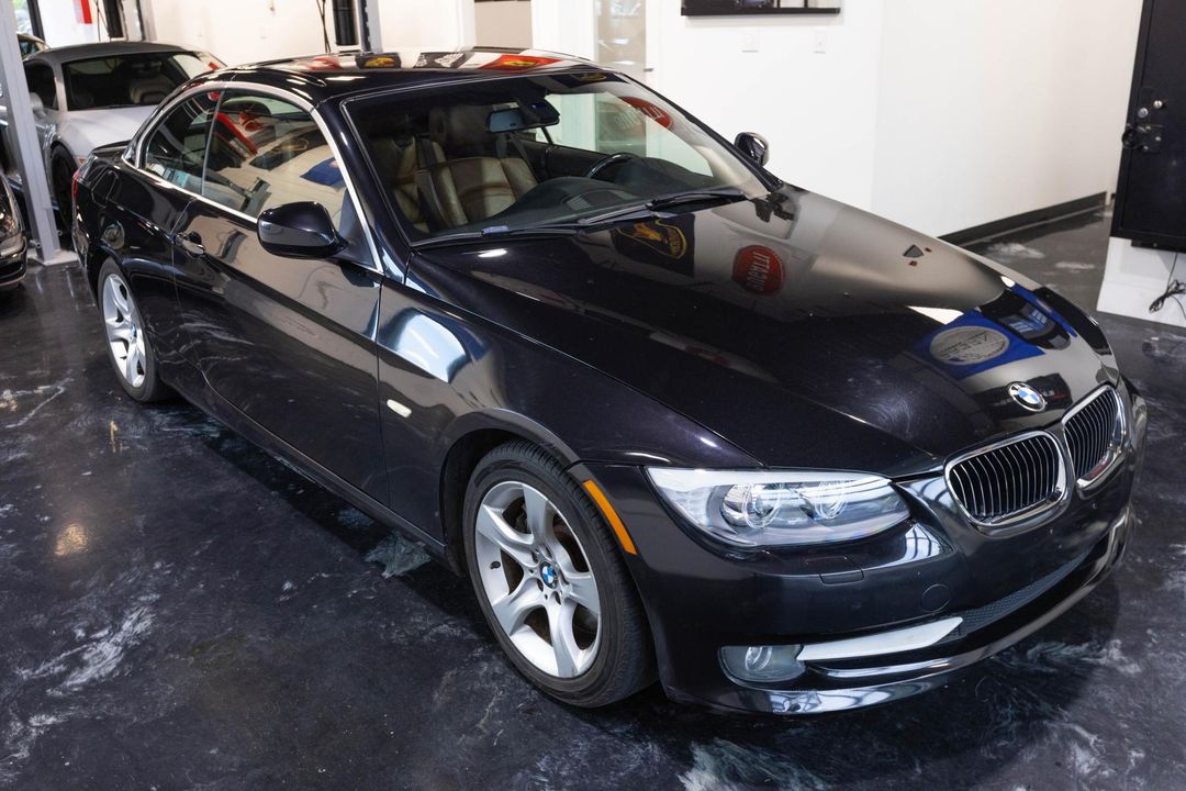 2011 BMW 3 Series
