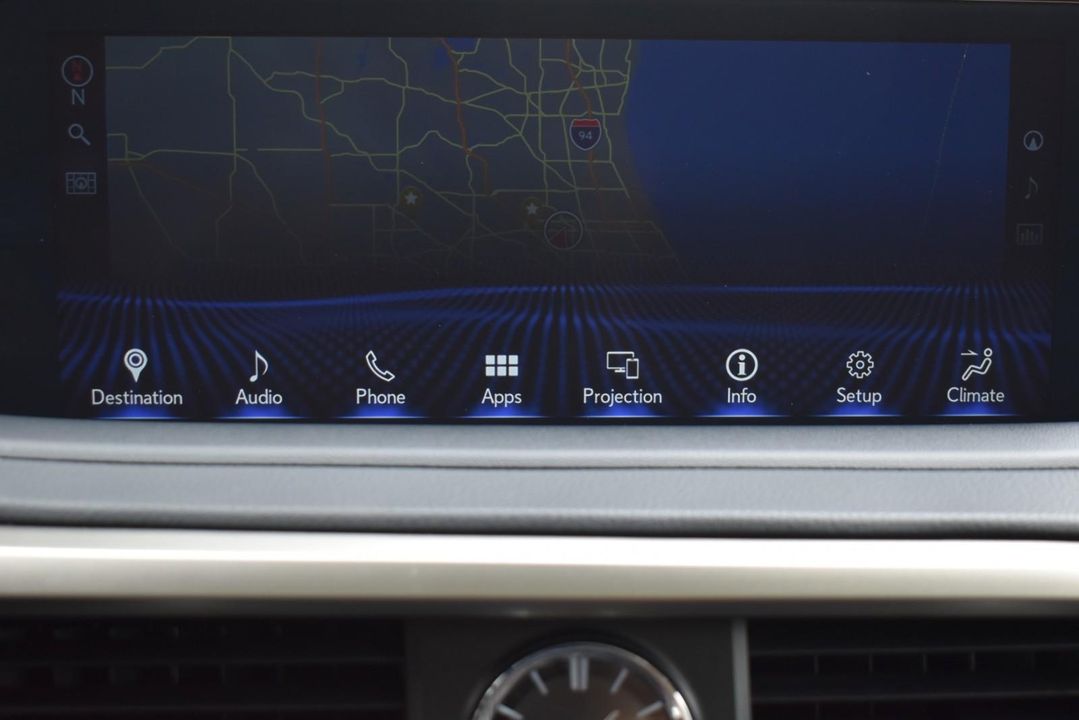 2022 Lexus RX 450h AWD w/LUXURY Pkg, Navigation, Cold weather Pkg, Heated and Ventilat