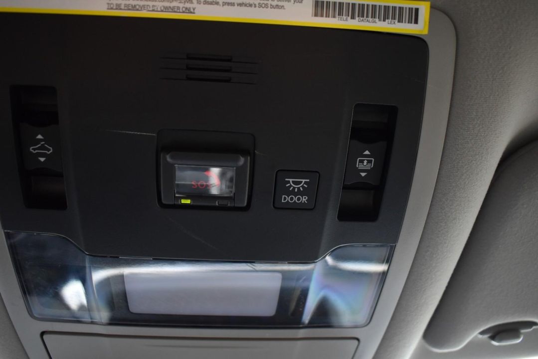 2022 Lexus RX 450h AWD w/LUXURY Pkg, Navigation, Cold weather Pkg, Heated and Ventilat