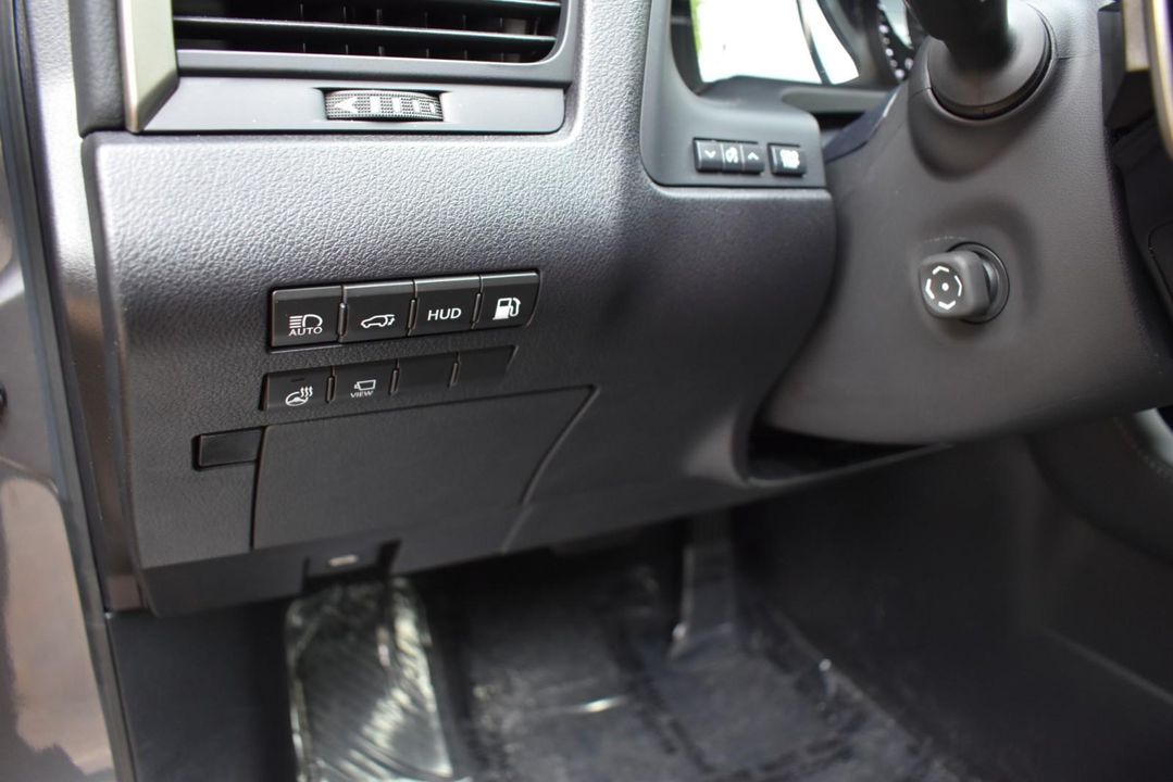 2022 Lexus RX 450h AWD w/LUXURY Pkg, Navigation, Cold weather Pkg, Heated and Ventilat