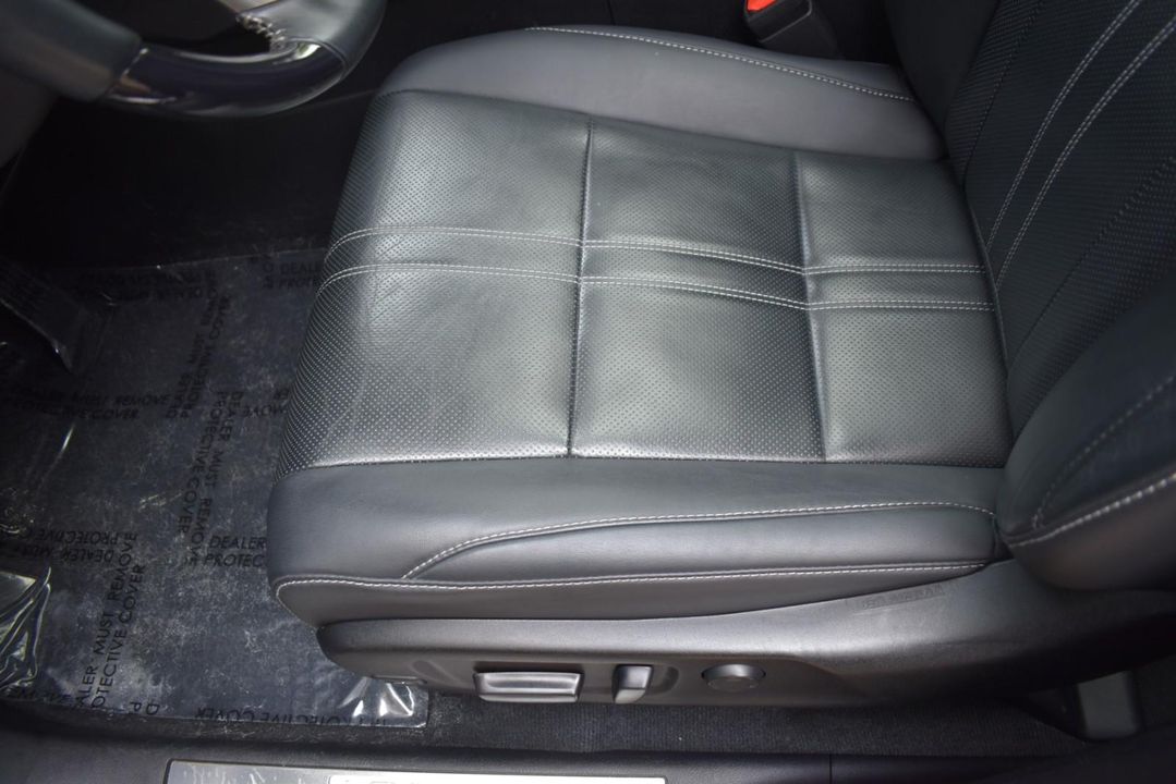 2022 Lexus RX 450h AWD w/LUXURY Pkg, Navigation, Cold weather Pkg, Heated and Ventilat