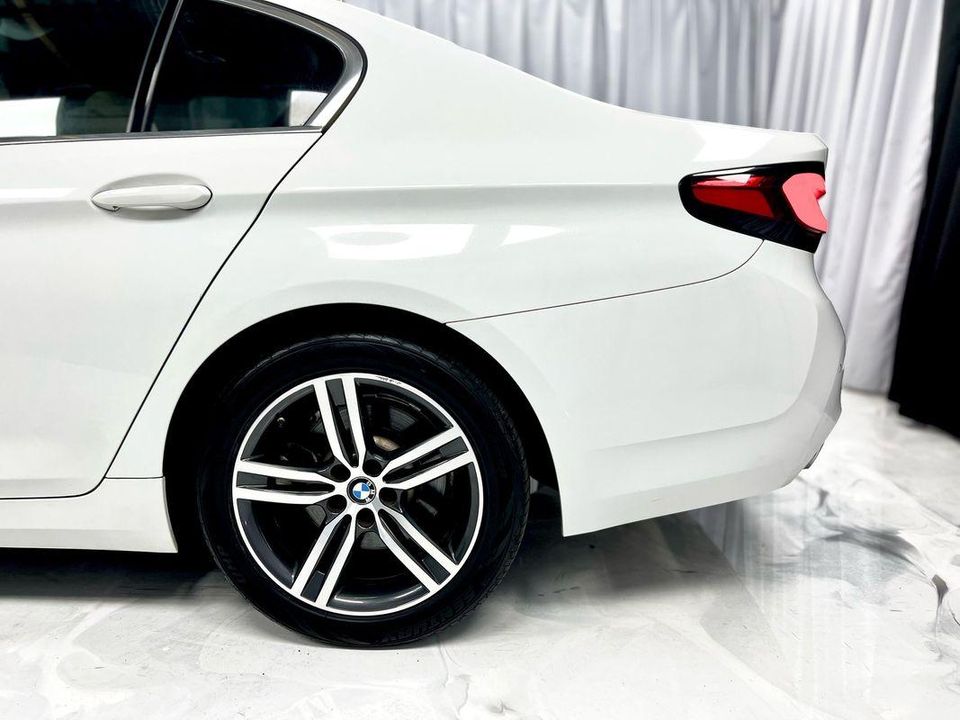 2021 BMW 5 Series