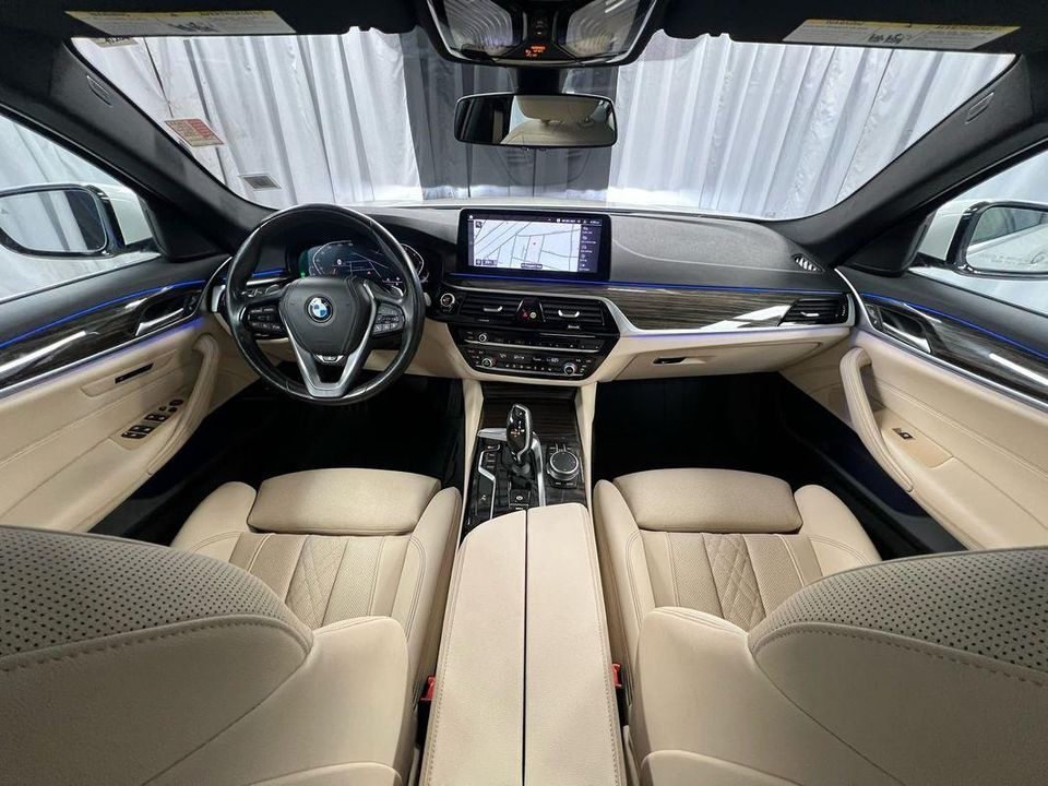 2021 BMW 5 Series