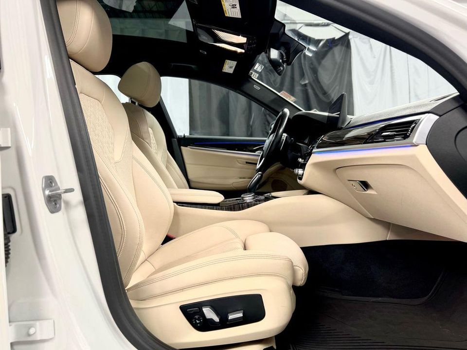 2021 BMW 5 Series