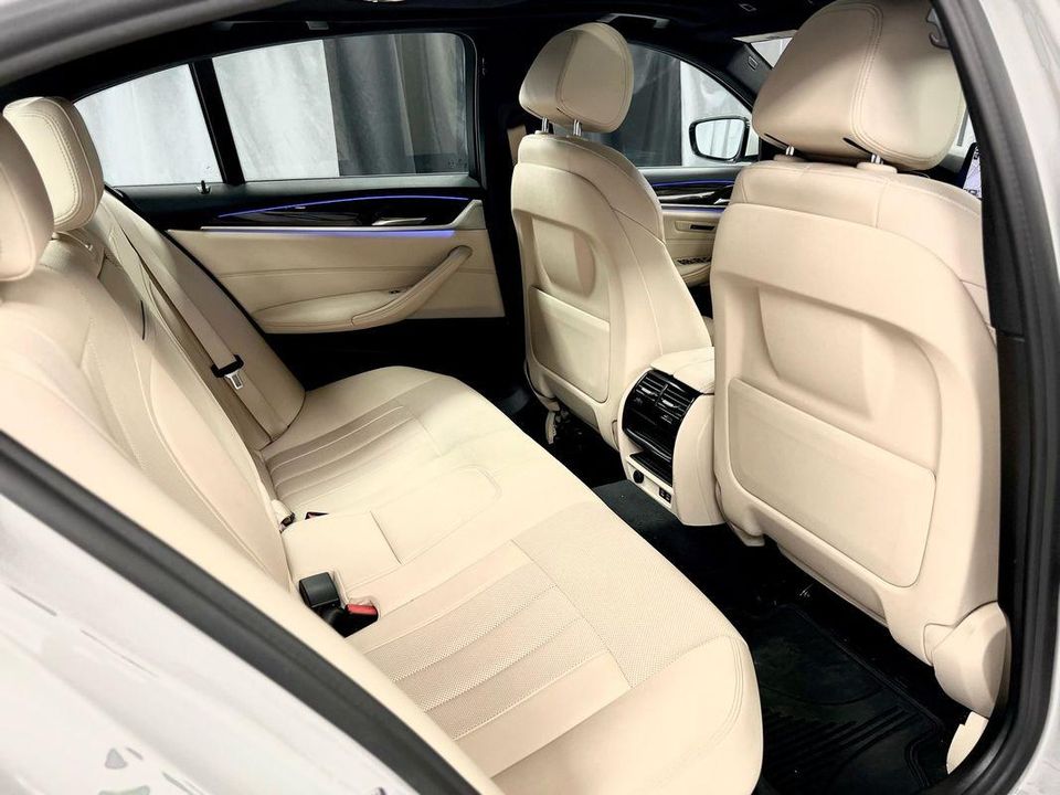 2021 BMW 5 Series