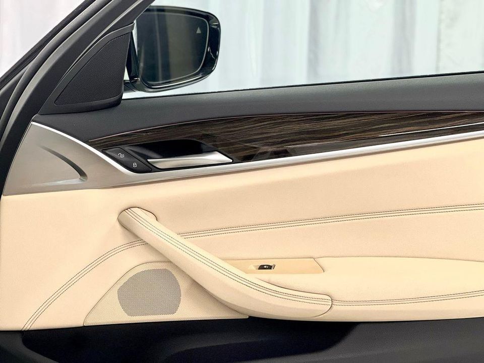 2021 BMW 5 Series