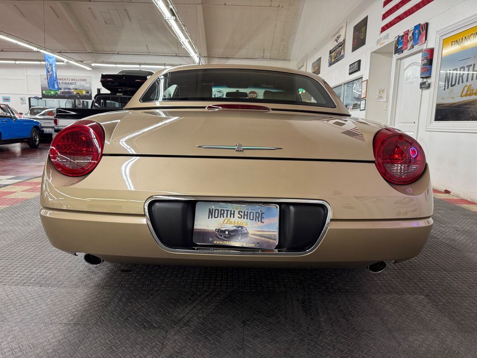 2005 Ford Thunderbird