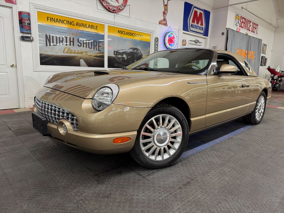 2005 Ford Thunderbird