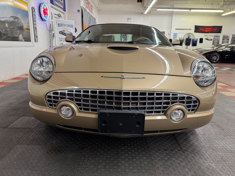 2005 Ford Thunderbird