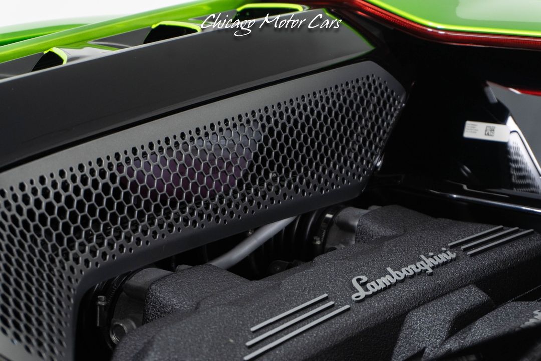 2024 Lamborghini Revuelto