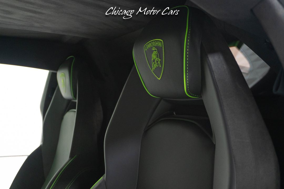 2024 Lamborghini Revuelto