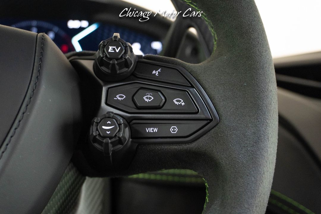 2024 Lamborghini Revuelto