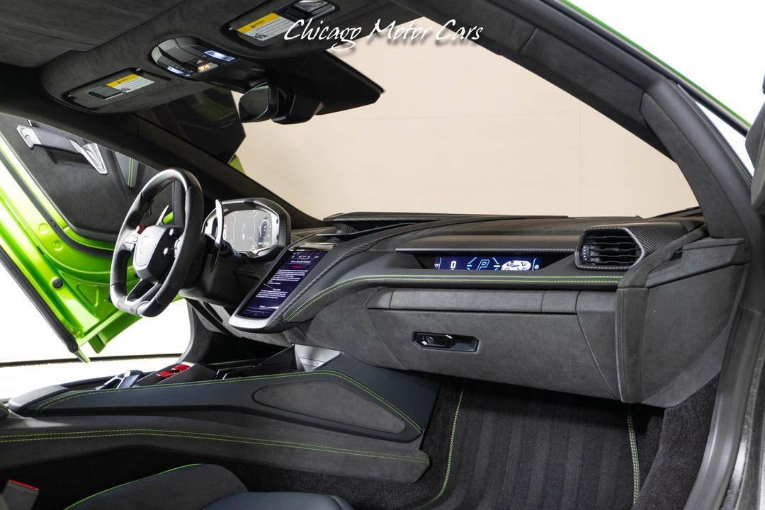 2024 Lamborghini Revuelto