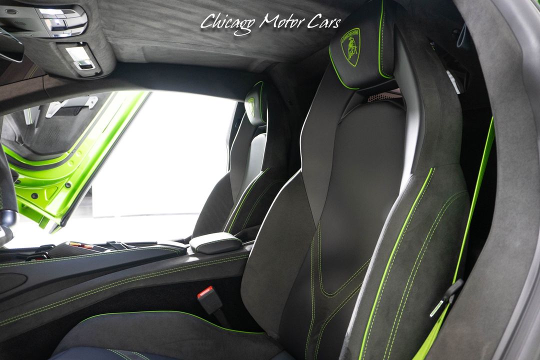 2024 Lamborghini Revuelto