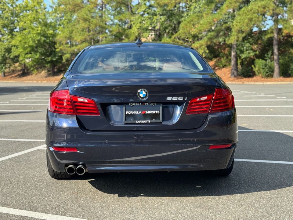 2016 BMW 5 Series 528i