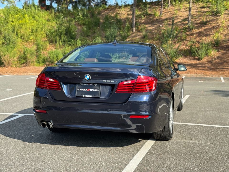 2016 BMW 5 Series 528i