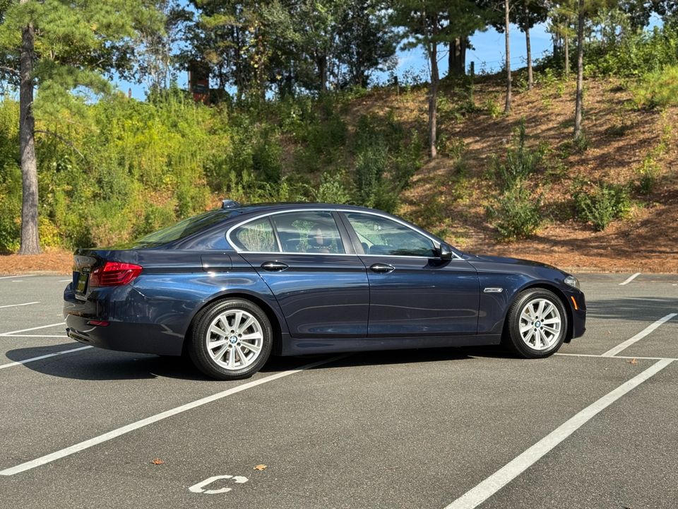 2016 BMW 5 Series 528i