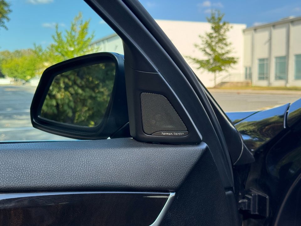 2016 BMW 5 Series 528i