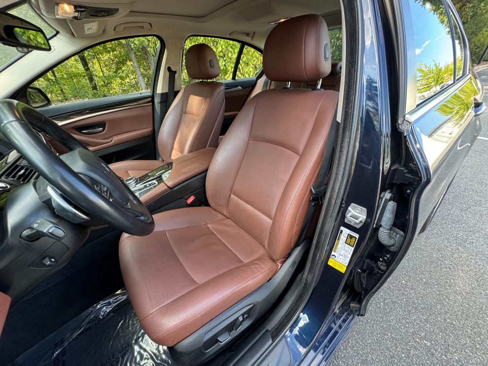 2016 BMW 5 Series 528i