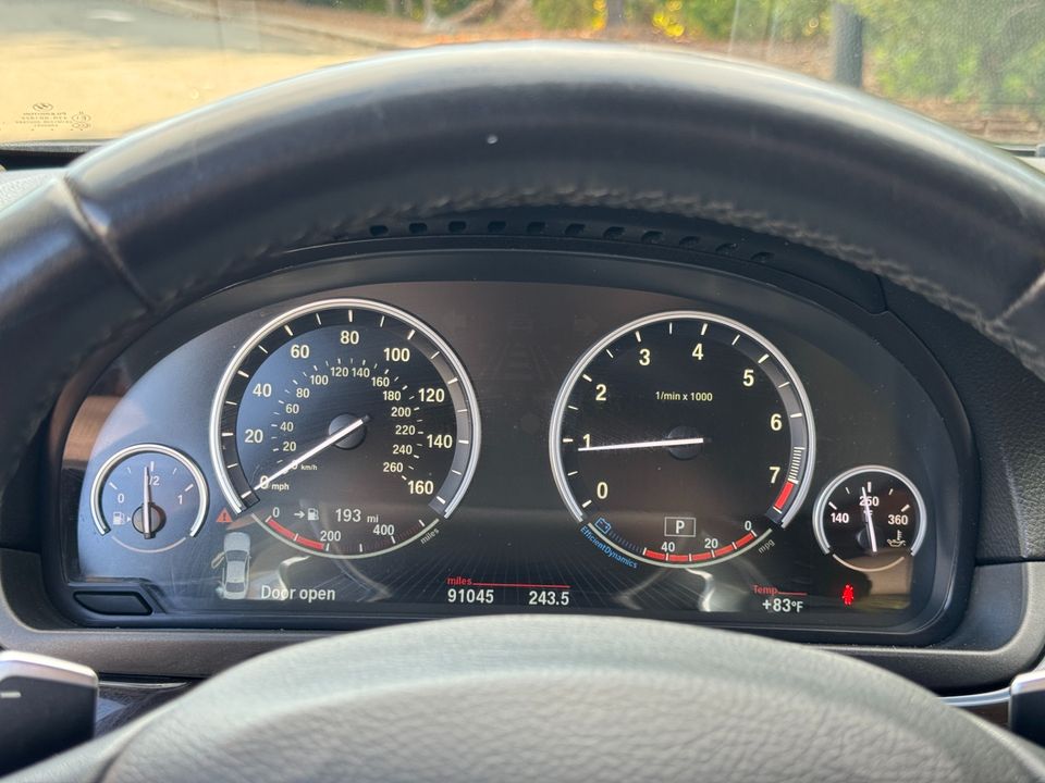 2016 BMW 5 Series 528i