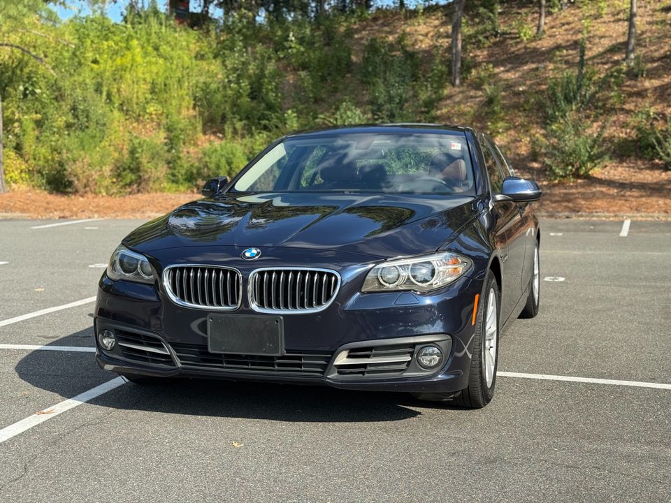 2016 BMW 5 Series 528i