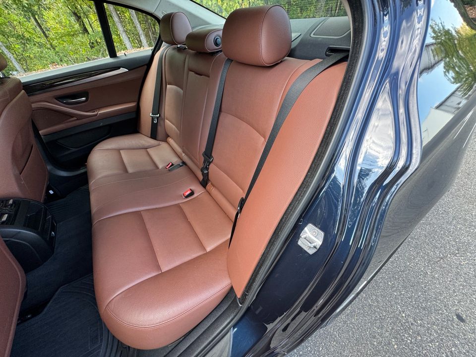 2016 BMW 5 Series 528i
