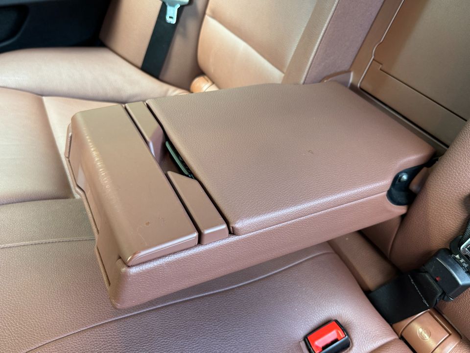2016 BMW 5 Series 528i