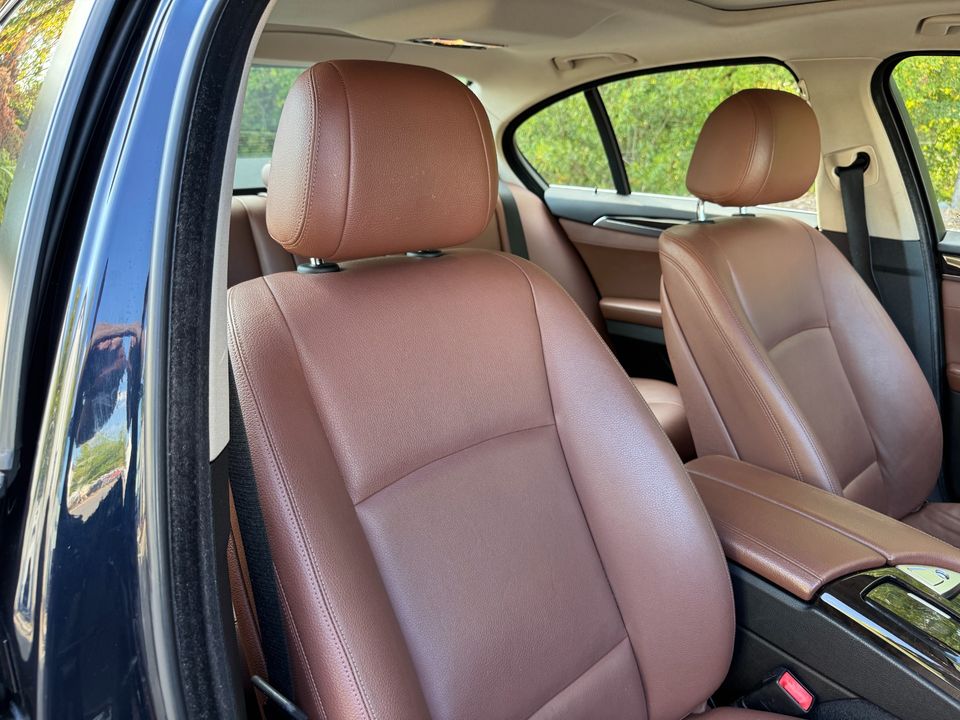 2016 BMW 5 Series 528i