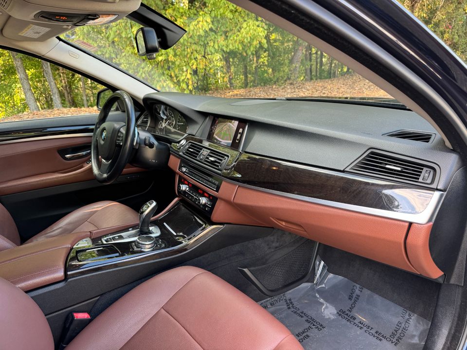 2016 BMW 5 Series 528i
