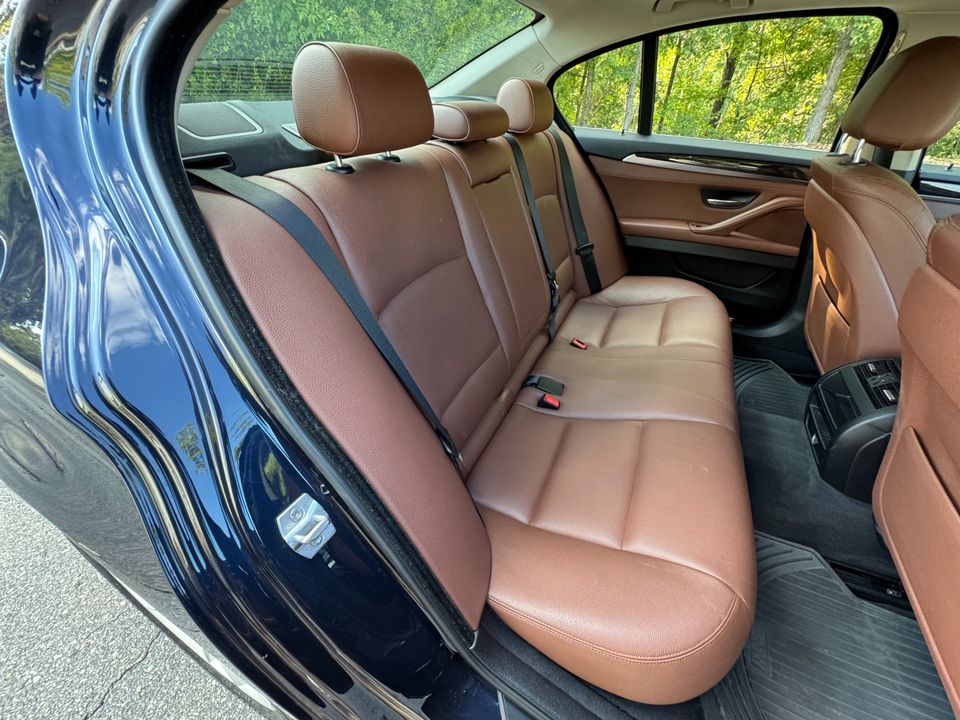 2016 BMW 5 Series 528i