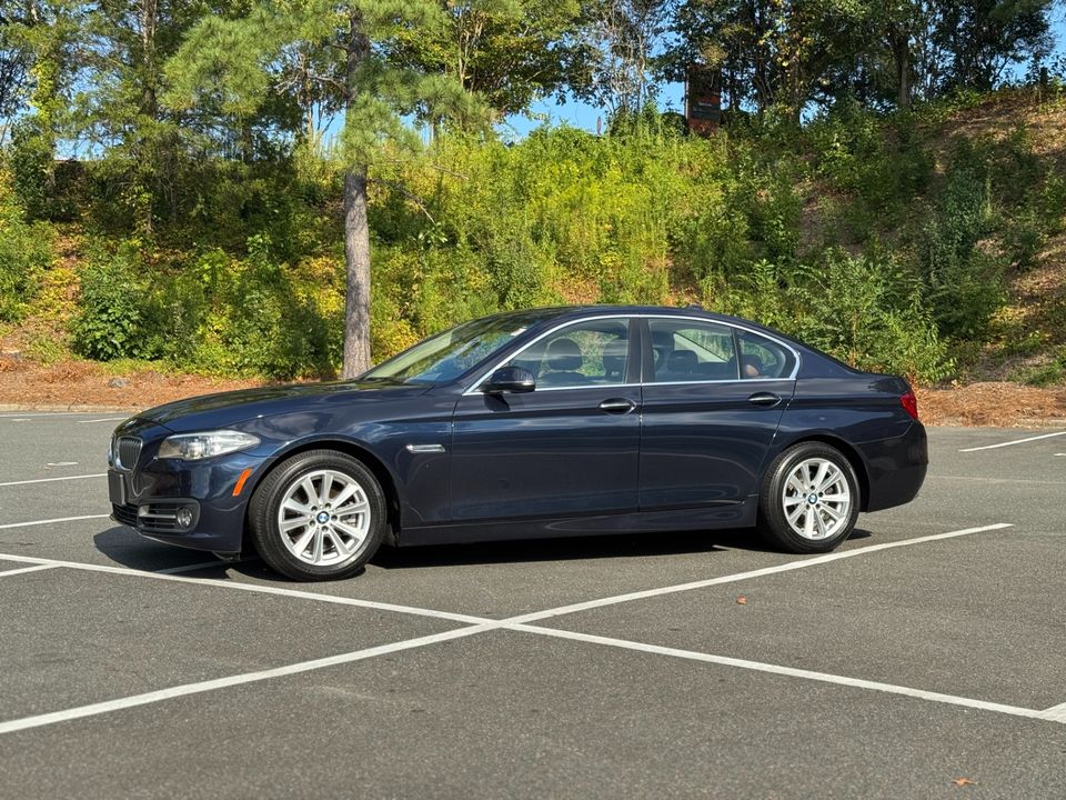 2016 BMW 5 Series 528i