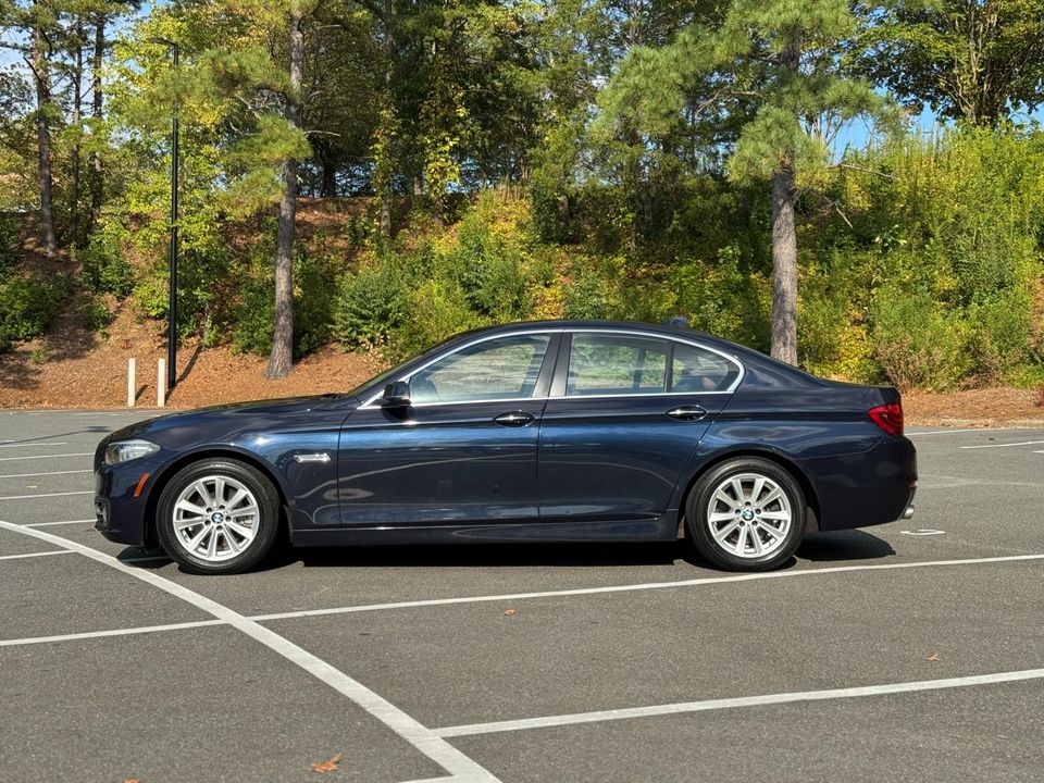 2016 BMW 5 Series 528i