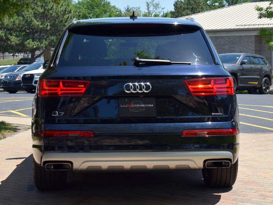 2017 Audi Q7 Premium Plus Pkg, Driver Assistance Pkg, Vission Pkg, Warm Weather Pkg