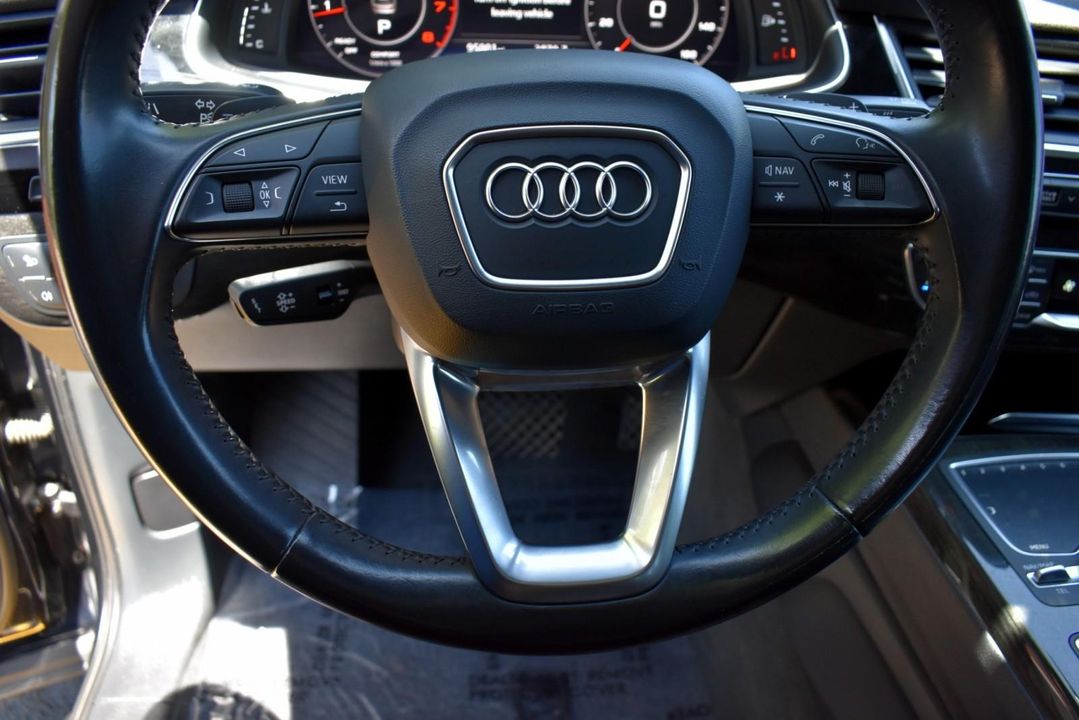 2017 Audi Q7 Premium Plus Pkg, Driver Assistance Pkg, Vission Pkg, Warm Weather Pkg