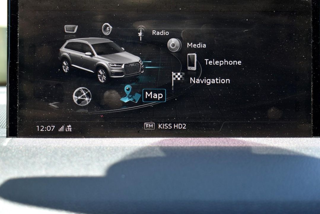 2017 Audi Q7 Premium Plus Pkg, Driver Assistance Pkg, Vission Pkg, Warm Weather Pkg