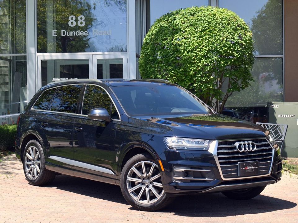 2017 Audi Q7 Premium Plus Pkg, Driver Assistance Pkg, Vission Pkg, Warm Weather Pkg