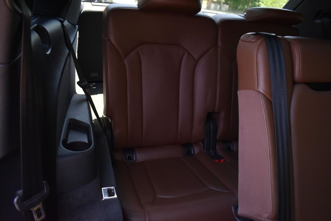 2017 Audi Q7 Premium Plus Pkg, Driver Assistance Pkg, Vission Pkg, Warm Weather Pkg
