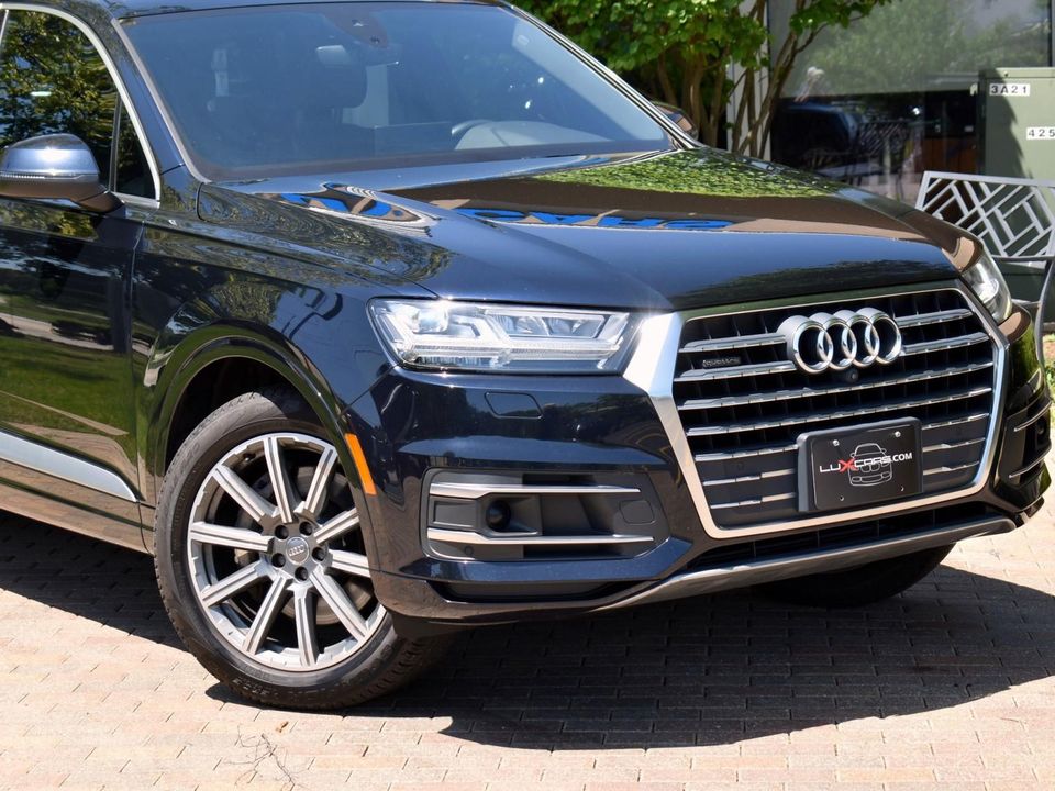 2017 Audi Q7 Premium Plus Pkg, Driver Assistance Pkg, Vission Pkg, Warm Weather Pkg