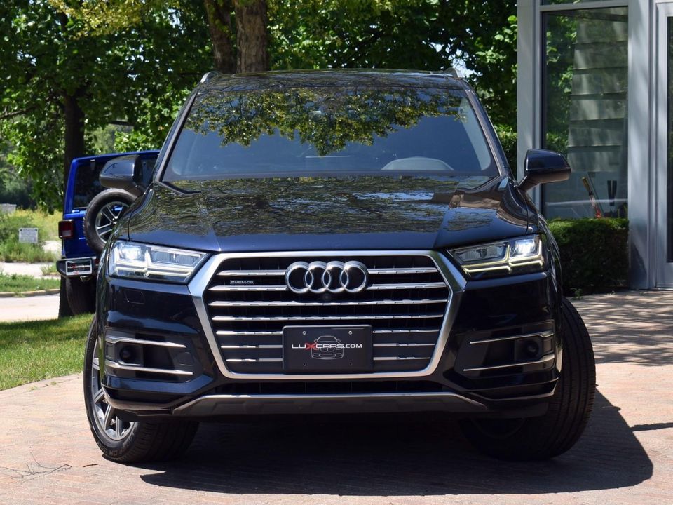 2017 Audi Q7 Premium Plus Pkg, Driver Assistance Pkg, Vission Pkg, Warm Weather Pkg
