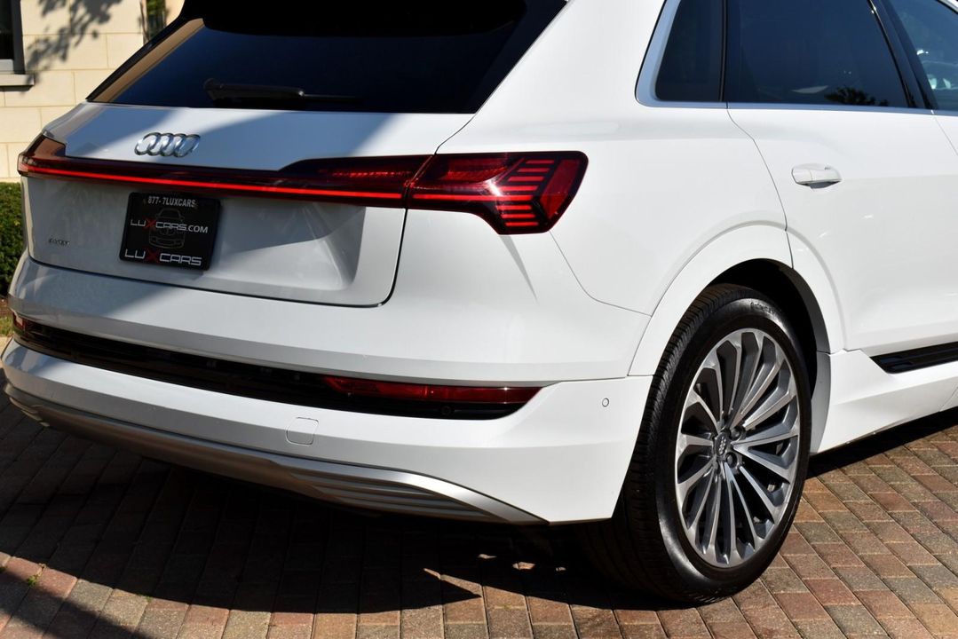 2019 Audi e-tron
