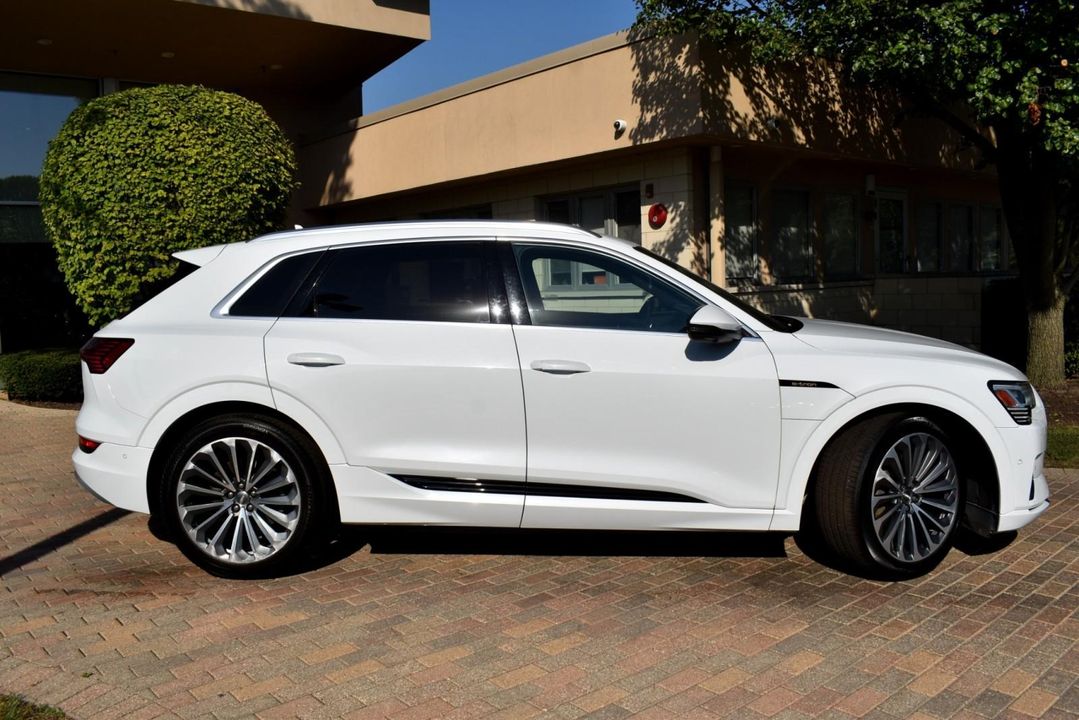 2019 Audi e-tron